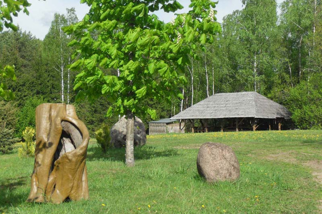 ĄŽUOLYNĖ - kaimo turizmo sodyba ir pramogų - nuotykių parkas