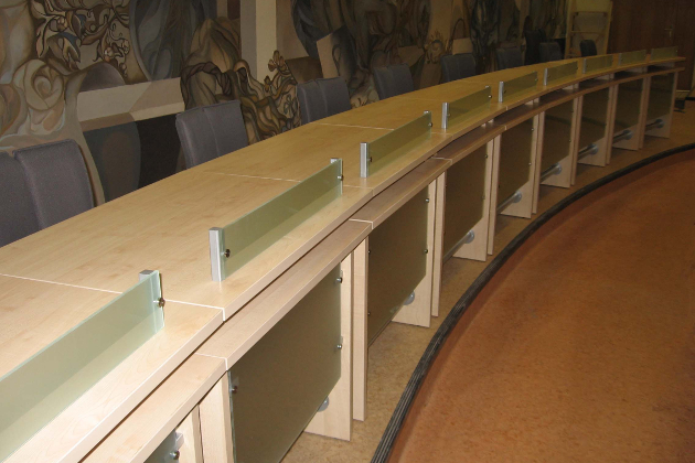 ALGRIDA, UAB - baldai, korpusinių (kietų) nestandartinių baldų projektavimas ir gamyba