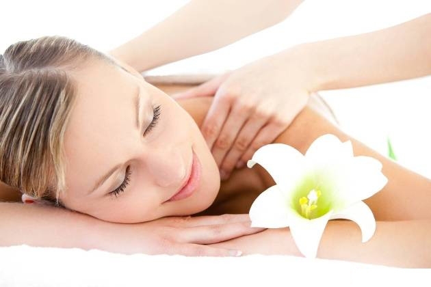 Atpalaiduojantis nugaros masažas padės atsipalaiduoti ir atsiriboti nuo kasdienybes rūpesčių