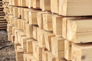 Statybinė mediena pagaminta STILMEDA lentpjūvėje